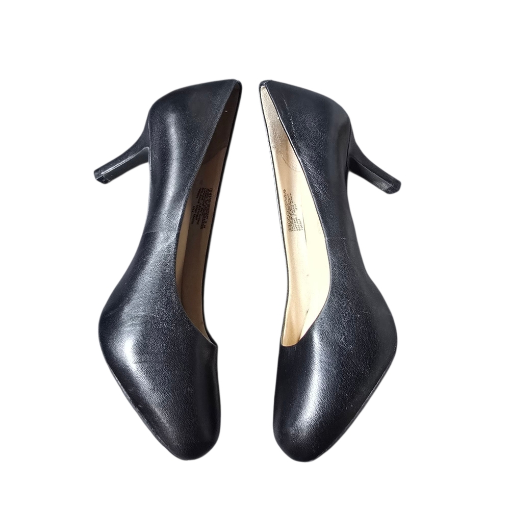 Rockport Adiprene Size 6.5 Black Leather 2.5" Pumps No Box
